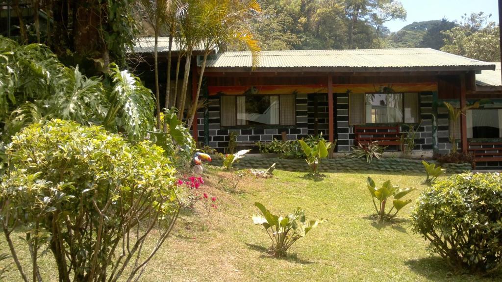 Hostel Villa Verde Monteverde Extérieur photo