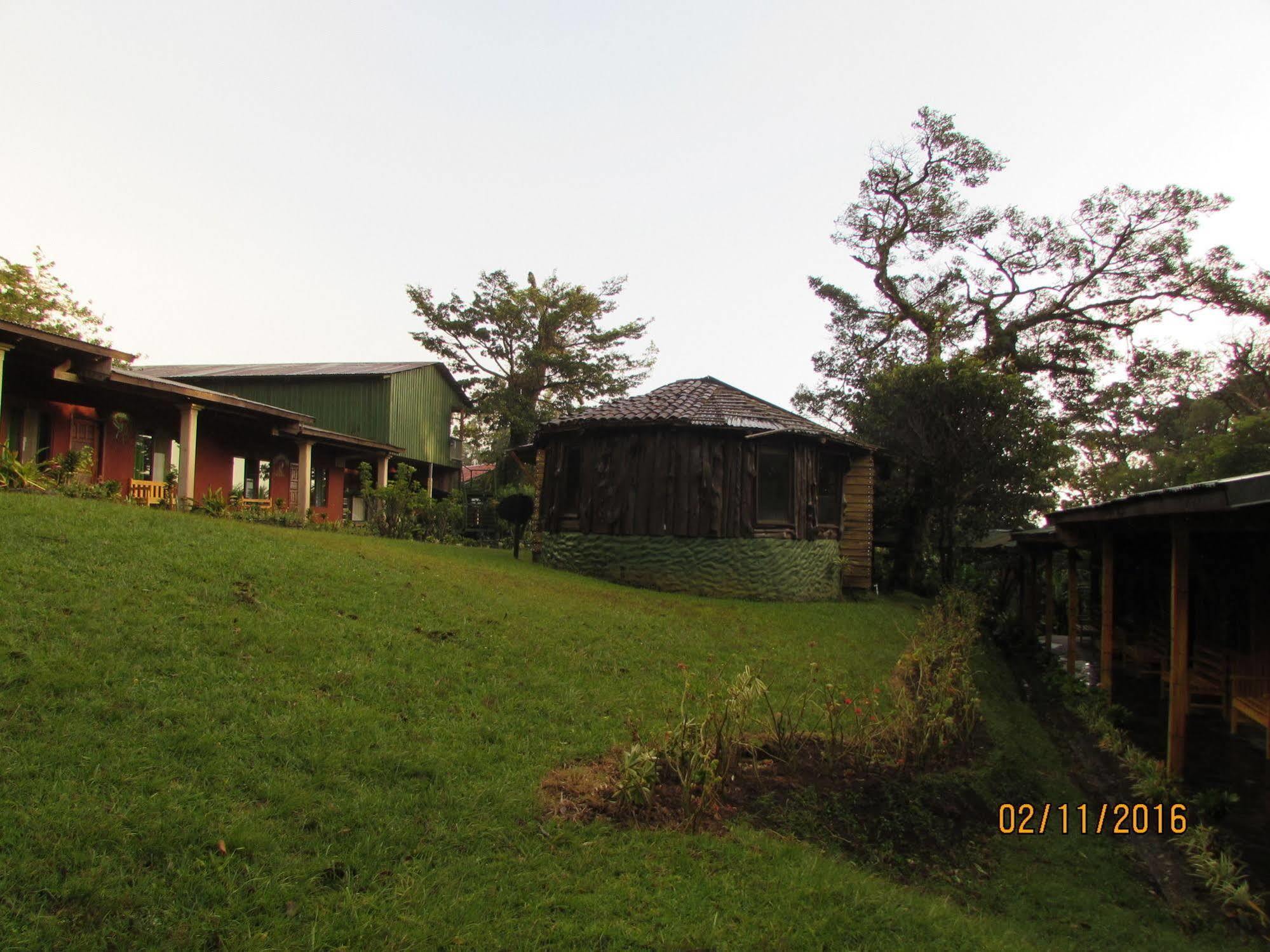 Hostel Villa Verde Monteverde Extérieur photo